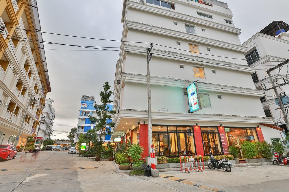 Thai Siam Patong Экстерьер фото