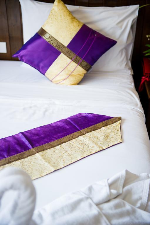Thai Siam Patong Экстерьер фото